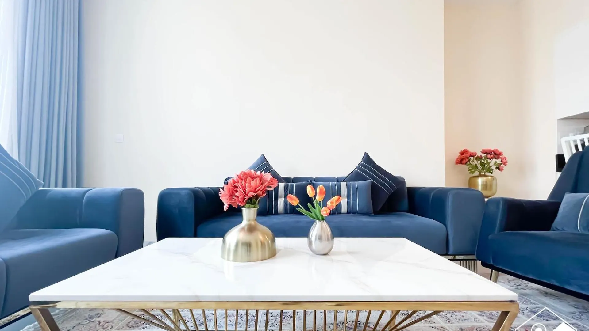 Business Bay 2Br In Amna Tower & Canal Views Dubai