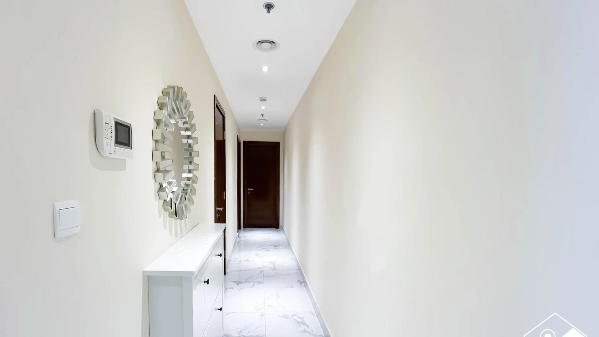 Apartment Business Bay 2Br In Amna Tower & Canal Views Dubai