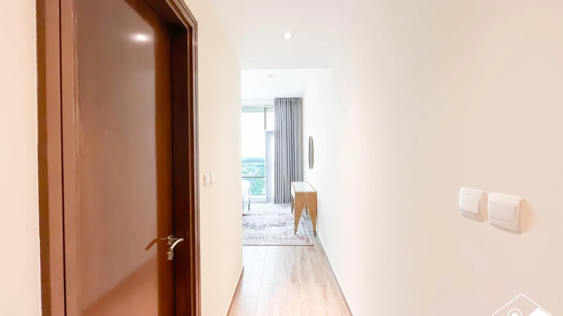 Apartmán Business Bay 2Br In Amna Tower & Canal Views Dubaj